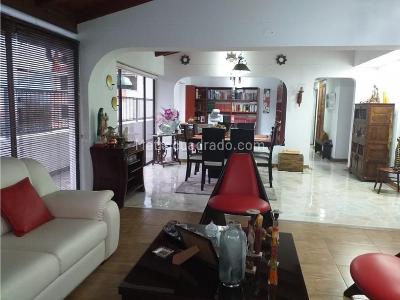 Apartamento de 4 alcobas en venta en Barrio 20 De Julio, Ibagué, 200 m² · foto 5 de 20