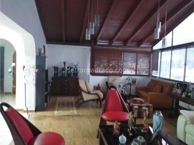 Apartamento de 4 alcobas en venta en Barrio 20 De Julio, Ibagué, 200 m² · foto 8 de 20