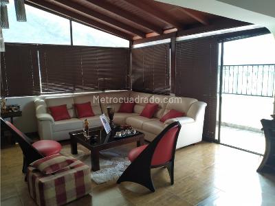 Apartamento de 4 alcobas en venta en Barrio 20 De Julio, Ibagué, 200 m² · foto 9 de 20