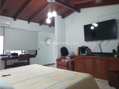 Apartamento de 4 alcobas en venta en Barrio 20 De Julio, Ibagué, 200 m² · foto 10 de 20