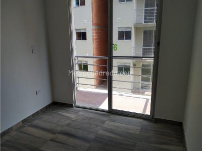 Apartamento de 2 alcobas en venta en Praderas De Santa Rita, Ibagué, 45 m² · foto 2 de 20