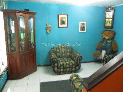 Casa de 5 alcobas en venta en Madalay, Bogotá, 175 m² · foto 5 de 20