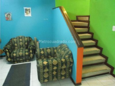 Casa de 5 alcobas en venta en Madalay, Bogotá, 175 m² · foto 6 de 20