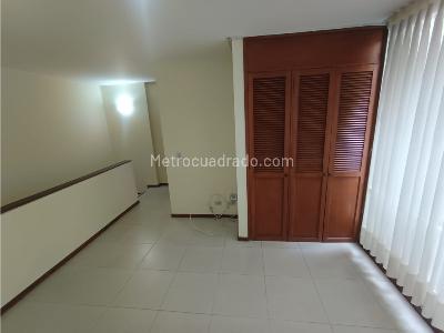 Apartaestudio en arriendo en Cedritos, Bogotá, 45 m² · foto 11 de 20