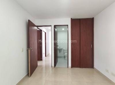 Apartamento en venta en Calasanz, Medellín · foto 4 de 20