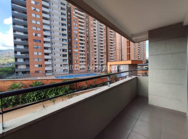 3BR Apartment in San German with Parking & Pool - 8
