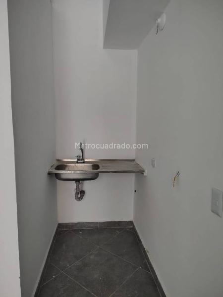 Local Comercial en Arriendo, Playa Rica, Bello - Widok 2