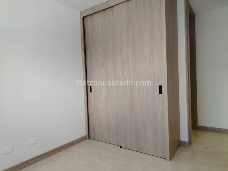 Apartamento de 3 Alcobas en Calasanz con parqueadero - 6