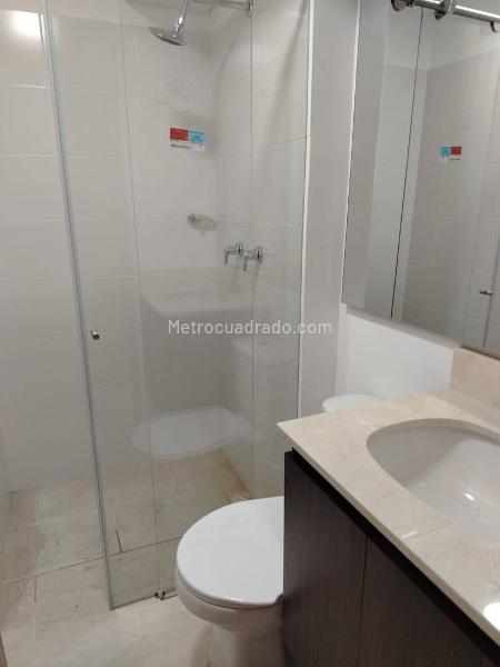 Apartamento de 3 Alcobas en Calasanz con parqueadero - 8