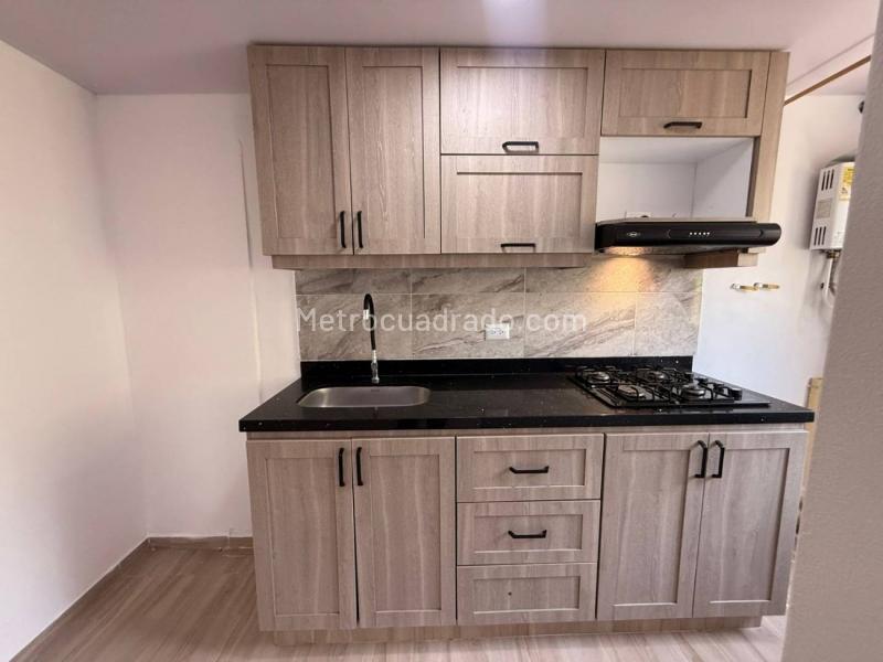 Hermoso Apartamento de 3 Habitaciones en Mirador - 3