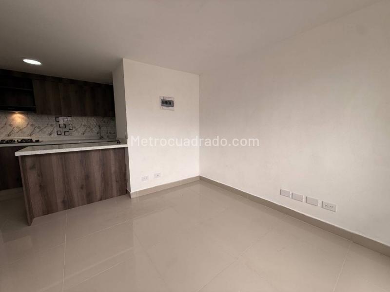 Apartamento nuevo de 3 alcobas en arriendo en Machado - 5