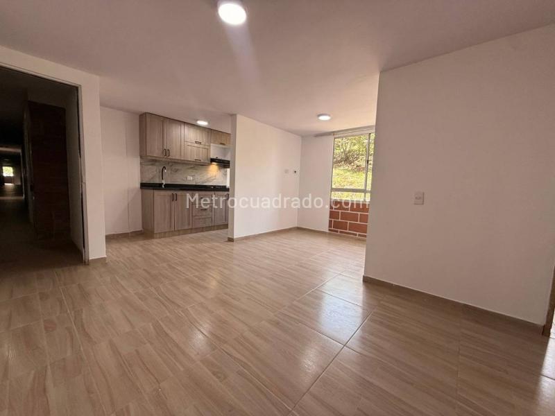 Hermoso apartamento de 3 habitaciones en Mirador - 4
