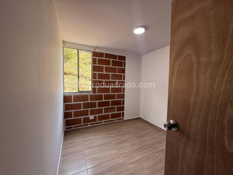 Hermoso apartamento de 3 habitaciones en Mirador - 9