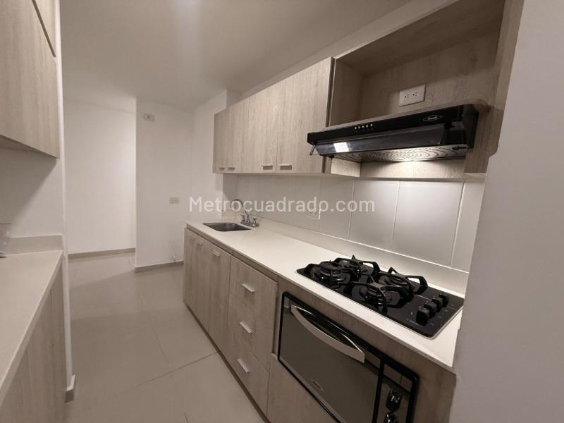 Espectacular Penthouse de 3 Alcobas con Vista Panorámica en Puerto Bello - 2