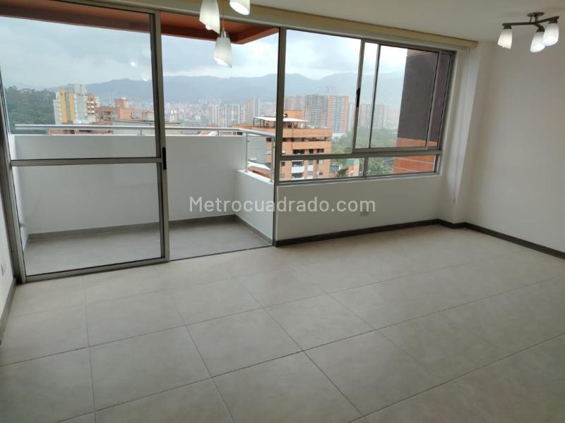 Beautiful 3BR Apartment with Pool in La Pilarica - 4