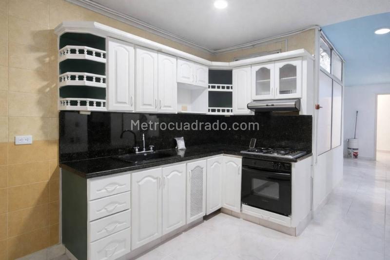 Casa Amplia de 4 Alcobas en Belén Las Playas