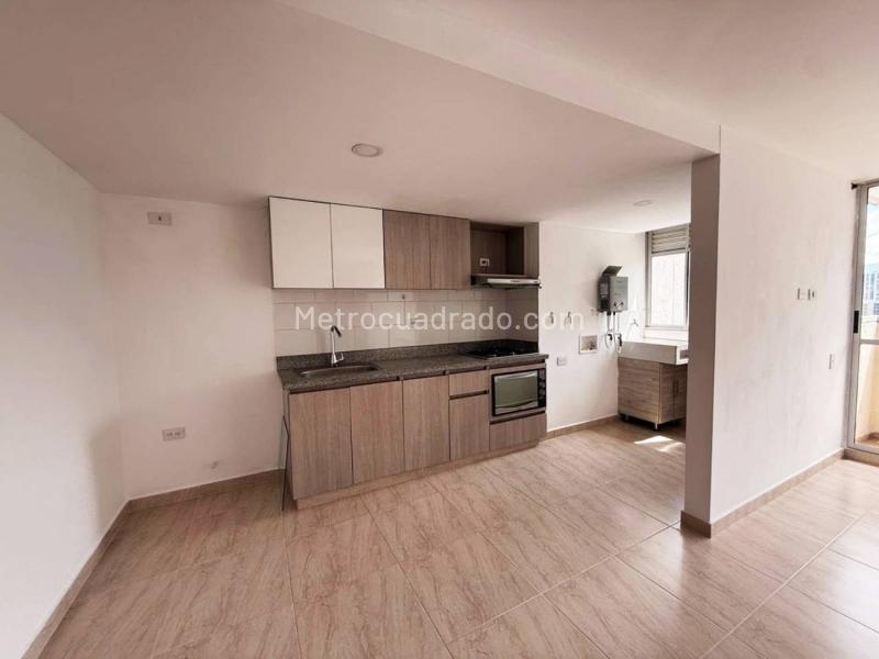 Beautiful 3BR Apartment in Machado (70 m²) - 3