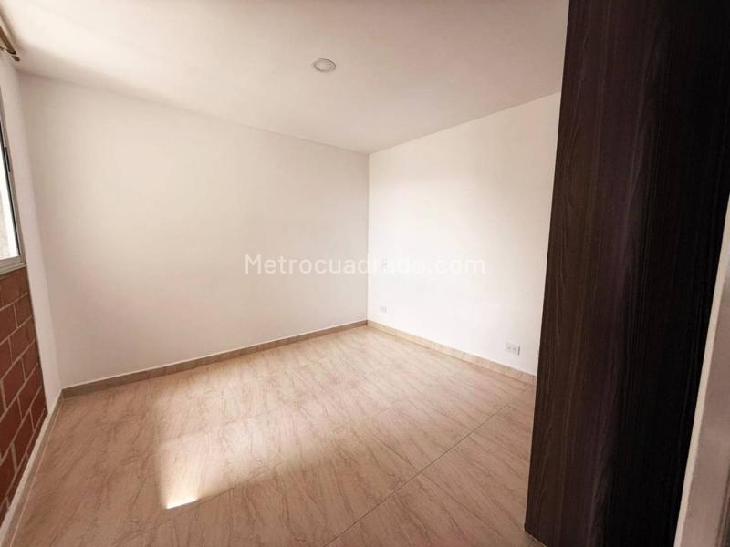 Beautiful 3BR Apartment in Machado (70 m²) - 6