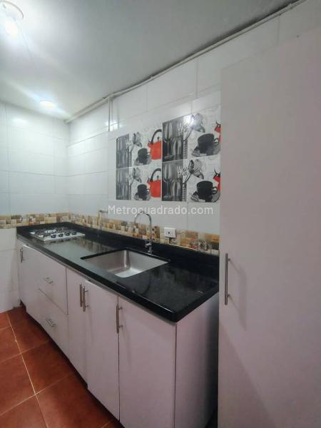 Casa amplia de 3 Alcobas en Aranjuez - 2