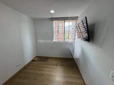 Apartamento en venta en San German, Medellín · foto 10 de 20