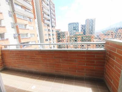 Apartamento de 2 alcobas en arriendo en Ciudad Del Rio, Medellín, 75 m² · foto 5 de 17