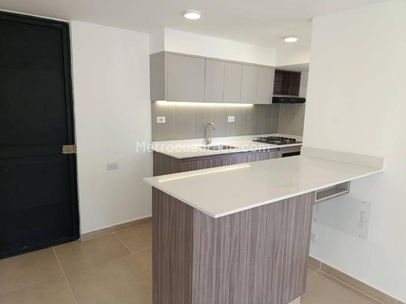 Piso – Bello - Vista 2