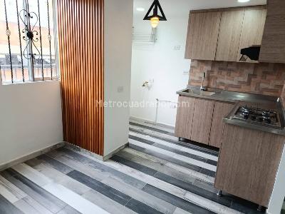Apartaestudio en arriendo en Pajarito, Medellín, 35 m² · foto 4 de 11