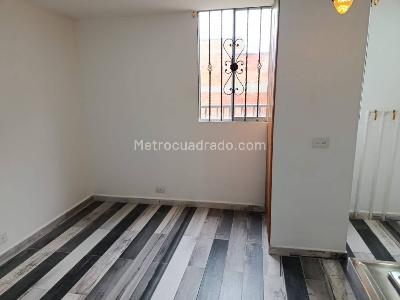 Apartaestudio en arriendo en Pajarito, Medellín, 35 m² · foto 6 de 11