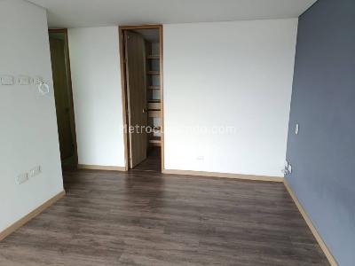 Apartamento en arriendo en Las Palmas, Medellín · foto 6 de 13