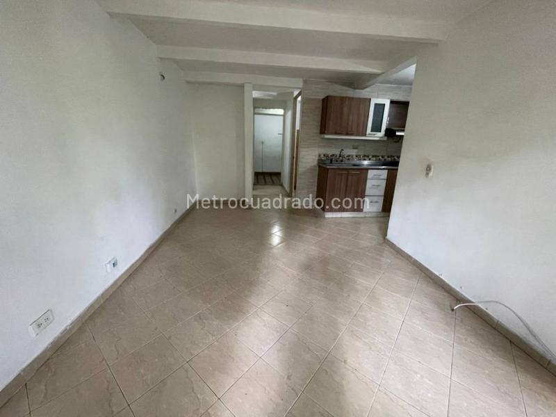3BR Apartment in Calasanz (60 m²) - 3