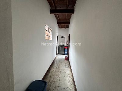 Casa de 4 alcobas en venta en San Javier, Medellín, 160 m² · foto 11 de 14