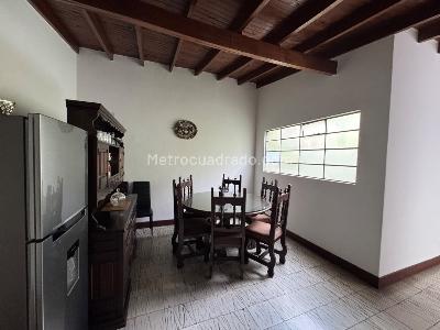 Casa de 4 alcobas en venta en San Javier, Medellín, 160 m² · foto 14 de 14