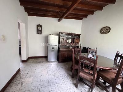 Casa de 4 alcobas en venta en San Javier, Medellín, 160 m² · foto 7 de 14