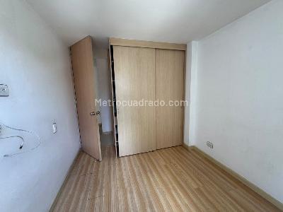Apartamento de 3 alcobas en venta en Parque, Sabaneta, 72 m² · foto 16 de 20