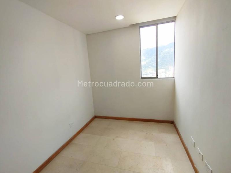 Piso – Bello, Altos de Niquía - Vista 4