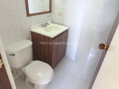 Apartaestudio en arriendo en Manila, Medellín, 54 m² · foto 10 de 11