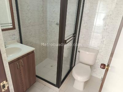 Apartaestudio en arriendo en Manila, Medellín, 54 m² · foto 6 de 11