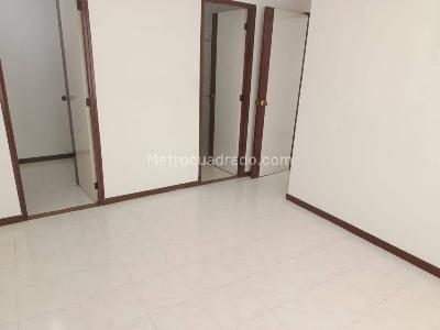 Apartaestudio en arriendo en Manila, Medellín, 54 m² · foto 8 de 11