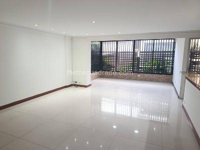 Casa en arriendo en Las Palmas, Medellín · foto 4 de 19