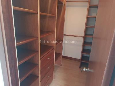Casa en arriendo en Las Palmas, Medellín · foto 9 de 19