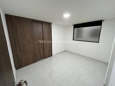 Apartamento en venta en Girardot, Medellín · foto 11 de 20