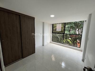 Apartamento en venta en Girardot, Medellín · foto 14 de 20