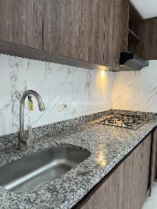 Apartamento en venta en Girardot, Medellín · foto 2 de 20