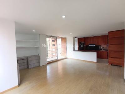 Apartamento de 2 alcobas en arriendo en Parque Poblado, Medellín, 85 m² · foto 5 de 19