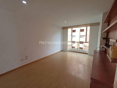 Apartamento de 2 alcobas en arriendo en Parque Poblado, Medellín, 85 m² · foto 17 de 19