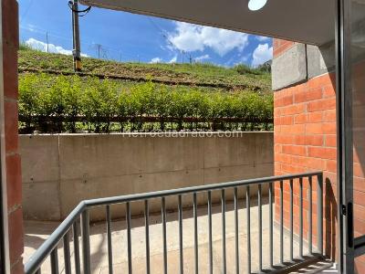 Apartamento de 2 alcobas en arriendo en Robledo, Medellín, 55 m² · foto 11 de 17
