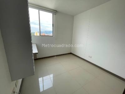 Apartamento de 3 alcobas en arriendo en La Pilanca, Medellín, 90 m² · foto 11 de 14