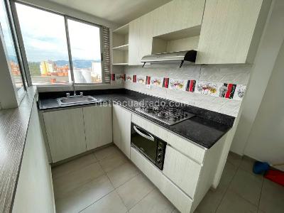 Apartamento de 3 alcobas en arriendo en La Pilanca, Medellín, 90 m² · foto 1 de 14