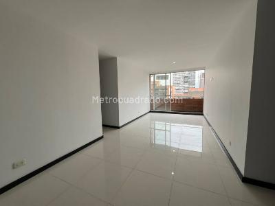 Apartamento de 2 alcobas en arriendo en Ciudad Del Rio, Medellín, 72 m² · foto 11 de 20