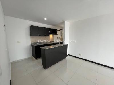 Apartamento de 2 alcobas en arriendo en Ciudad Del Rio, Medellín, 72 m² · foto 13 de 20